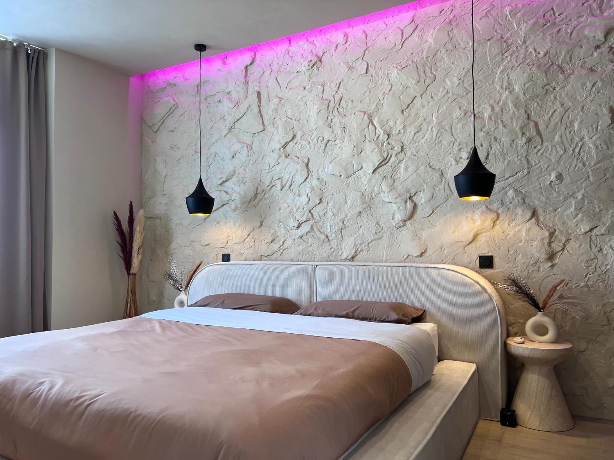 Harmony Room Suite Avec Balneo Angers Exterior foto