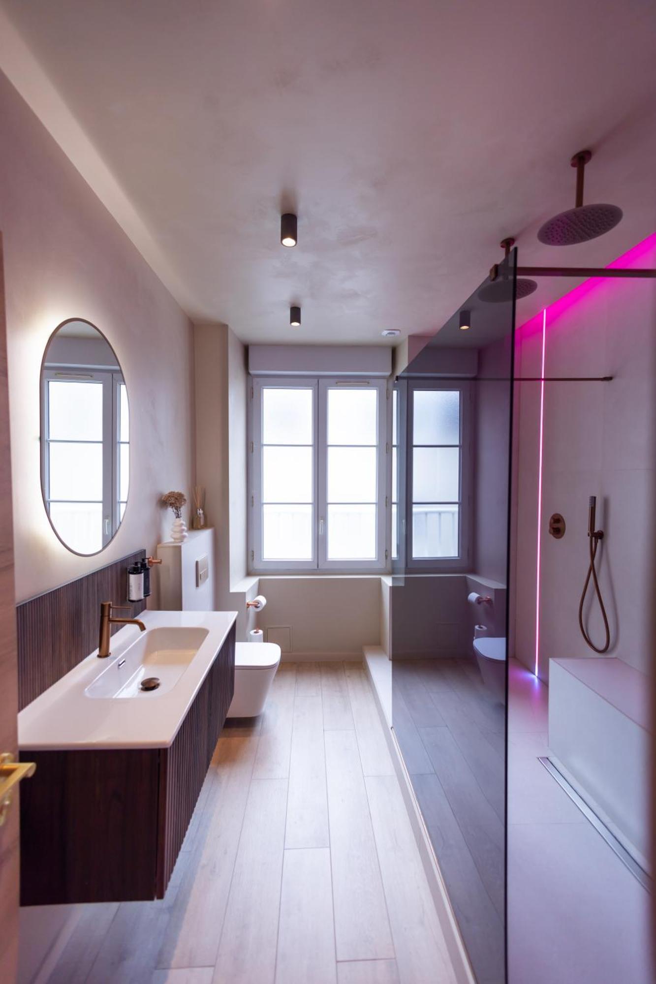 Harmony Room Suite Avec Balneo Angers Exterior foto