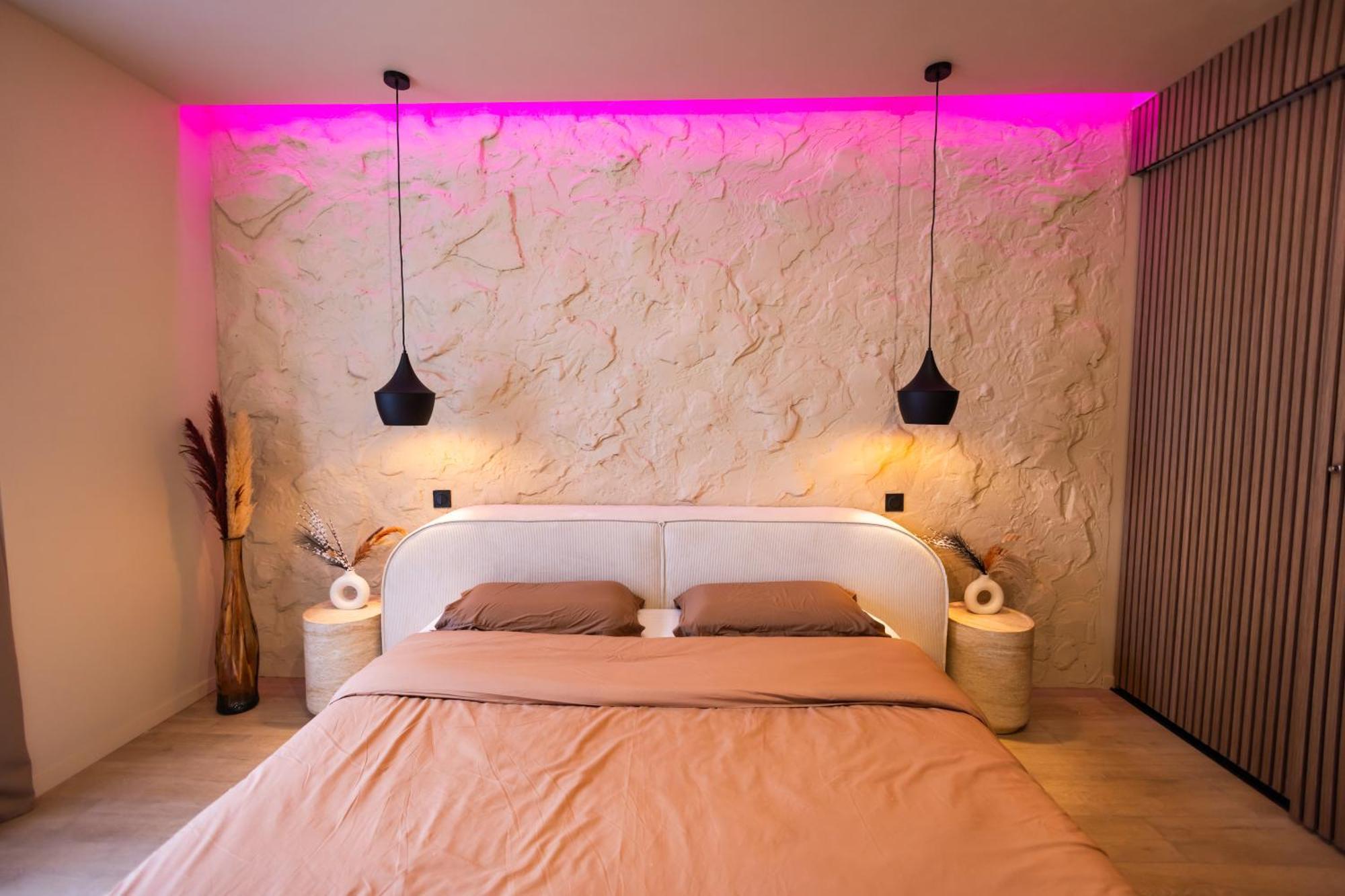 Harmony Room Suite Avec Balneo Angers Exterior foto