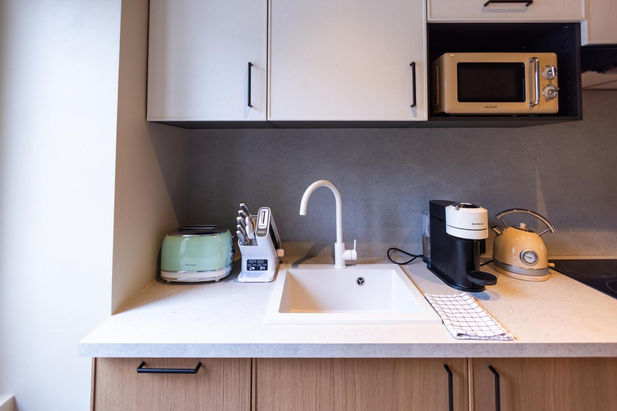 Harmony Room Suite Avec Balneo Angers Exterior foto