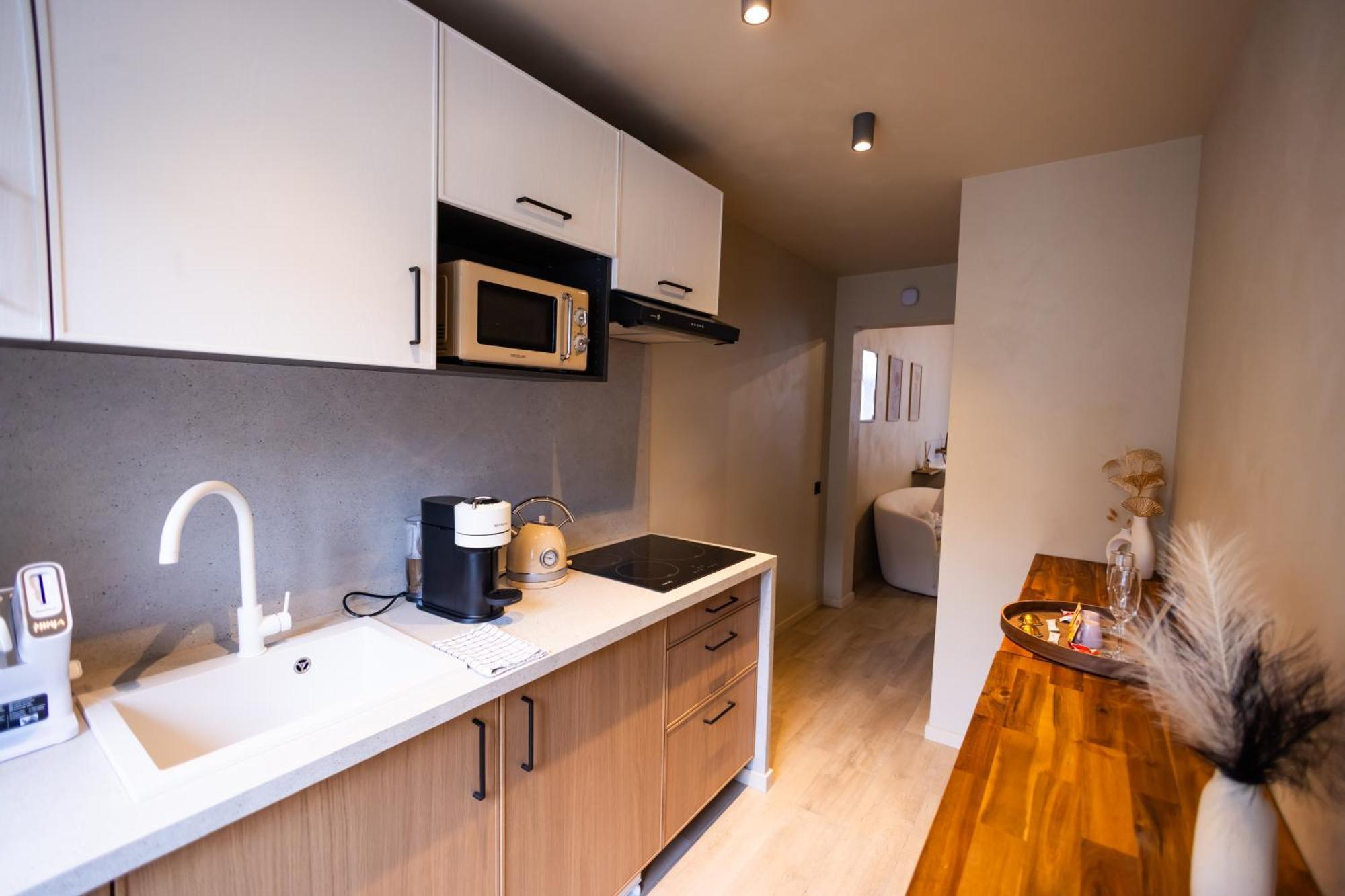 Harmony Room Suite Avec Balneo Angers Exterior foto